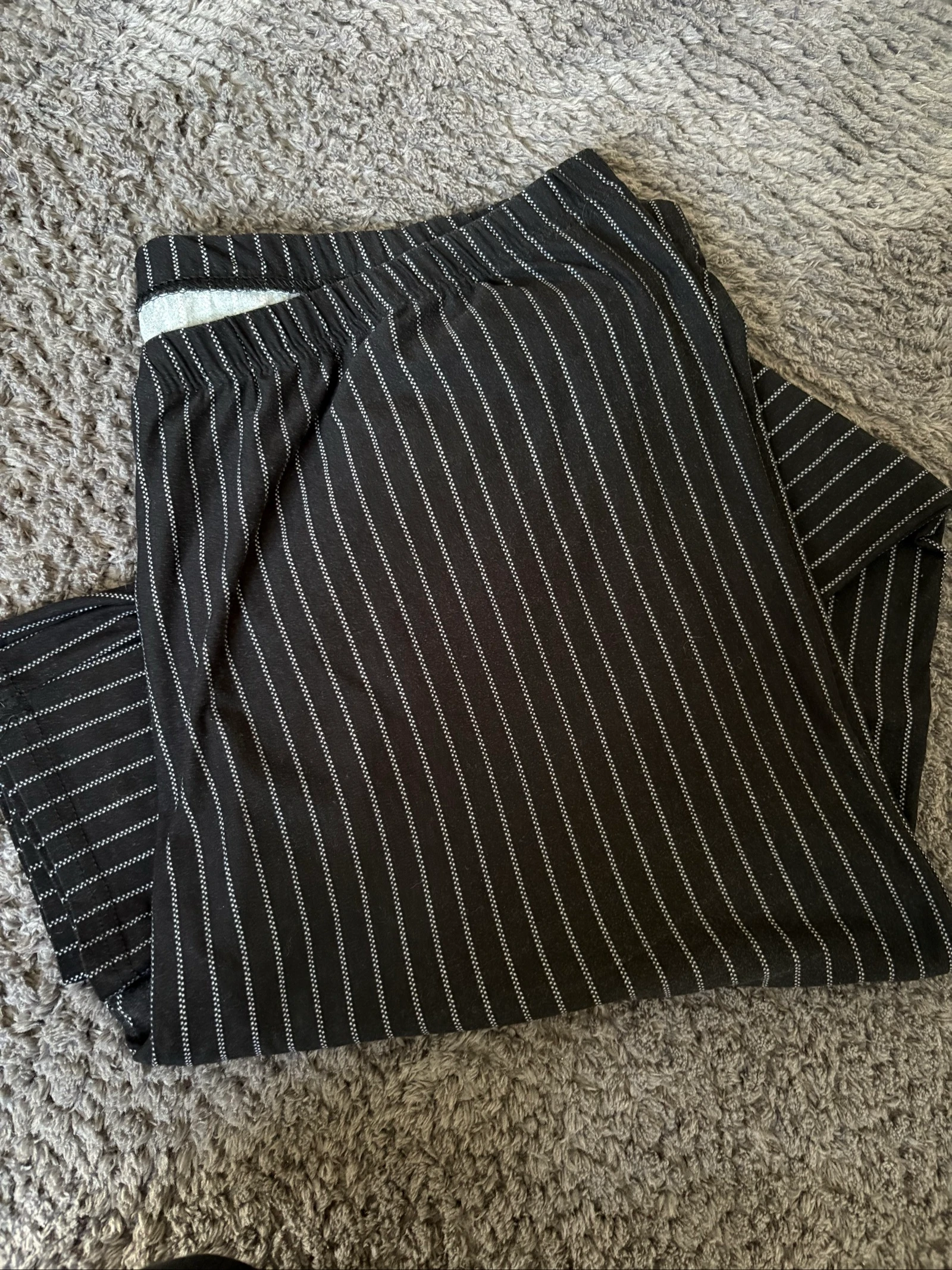 Women's 4XL black striped pajama-style pants with white stripes – photo 5